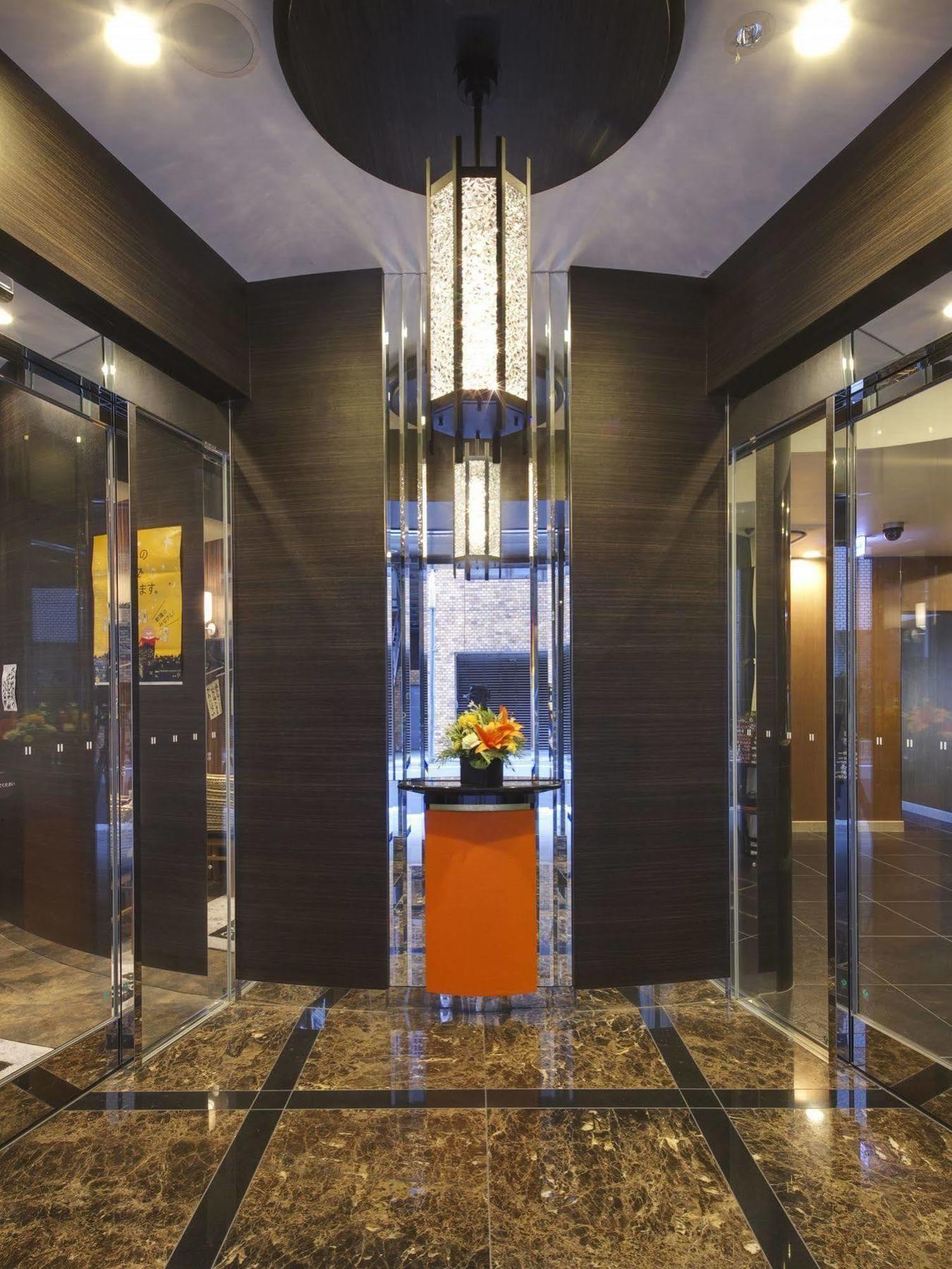 APA Hotel Shimbashi Onarimon Tokyo Esterno foto